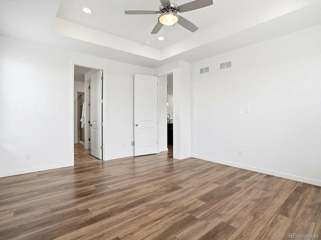 Photo of 982 High Point Trl