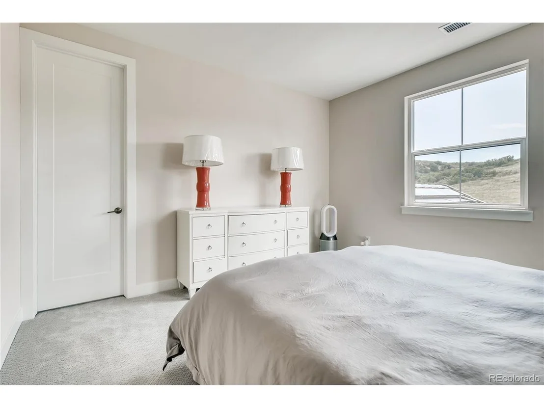 Photo of 9625 Viewside Dr