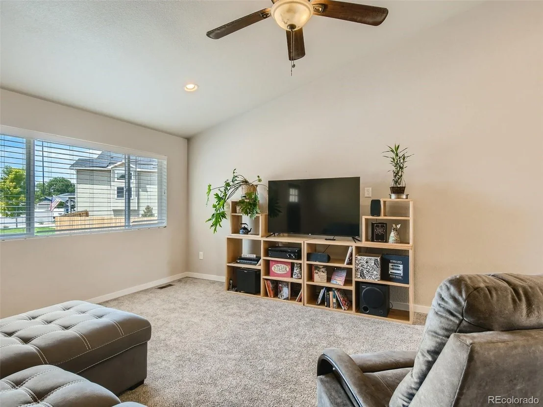 Photo of 416 Clover Ct