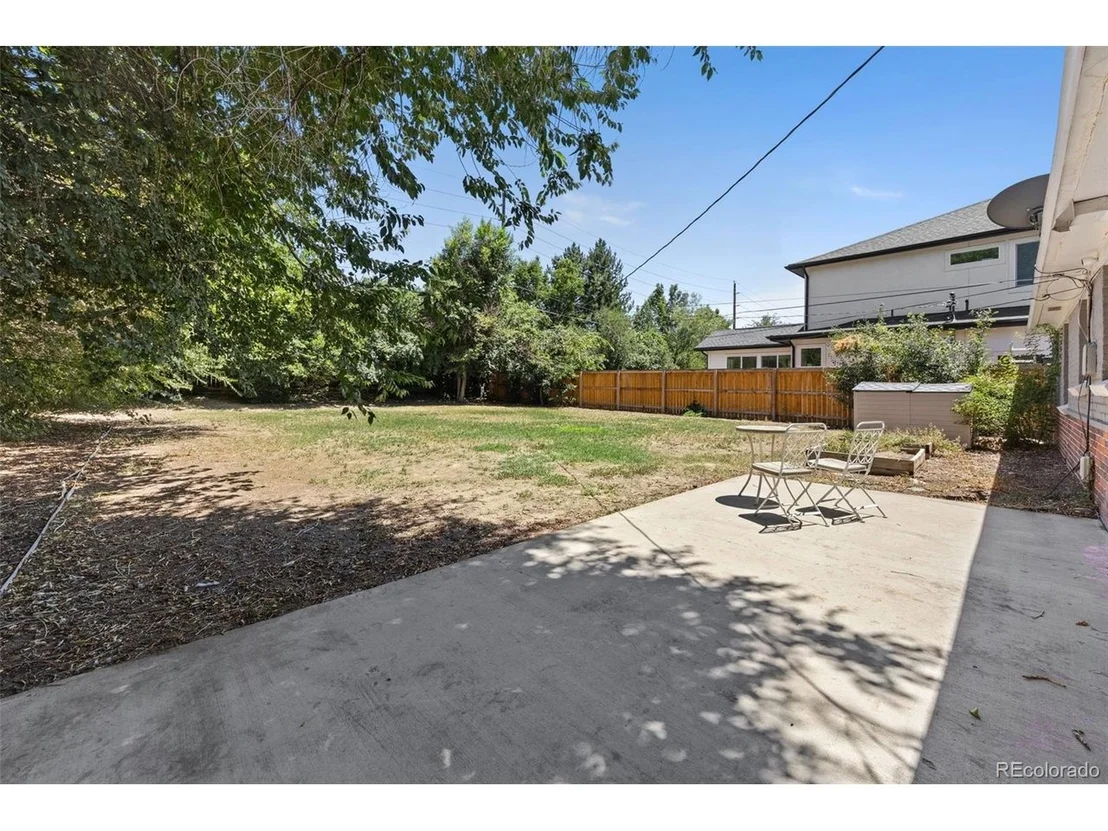 Photo of 170 Oneida St