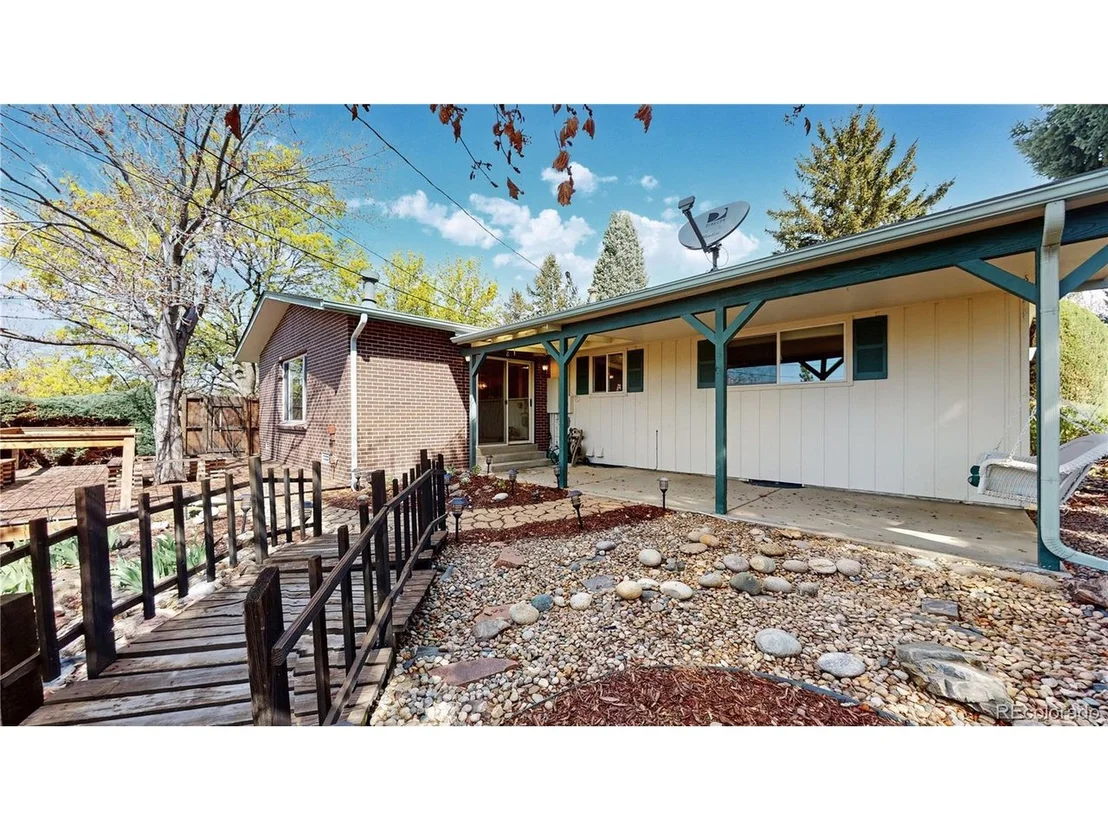 Photo of 9280 W 73rd Pl