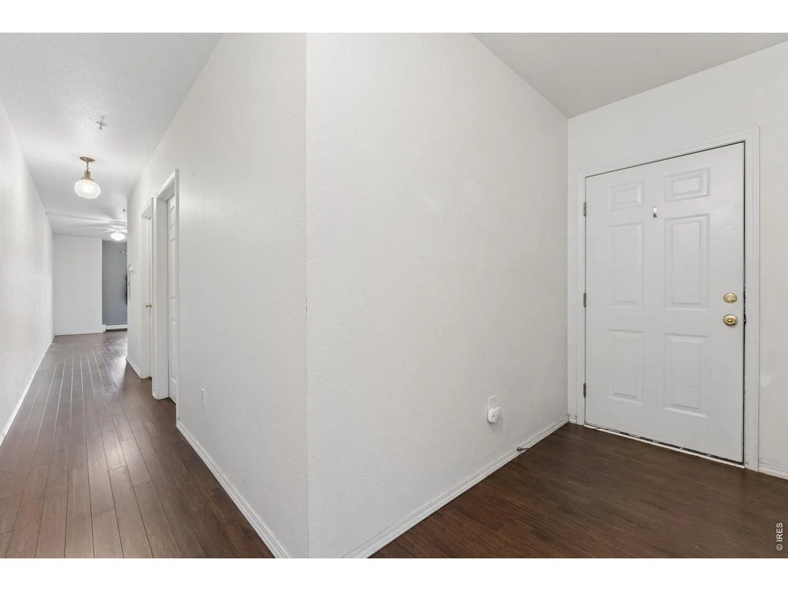 Photo of Unit 105 at 2610 Iris Ave