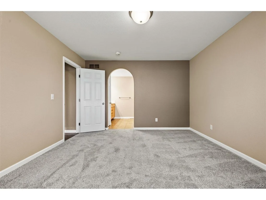Photo of 385 Cholla Dr