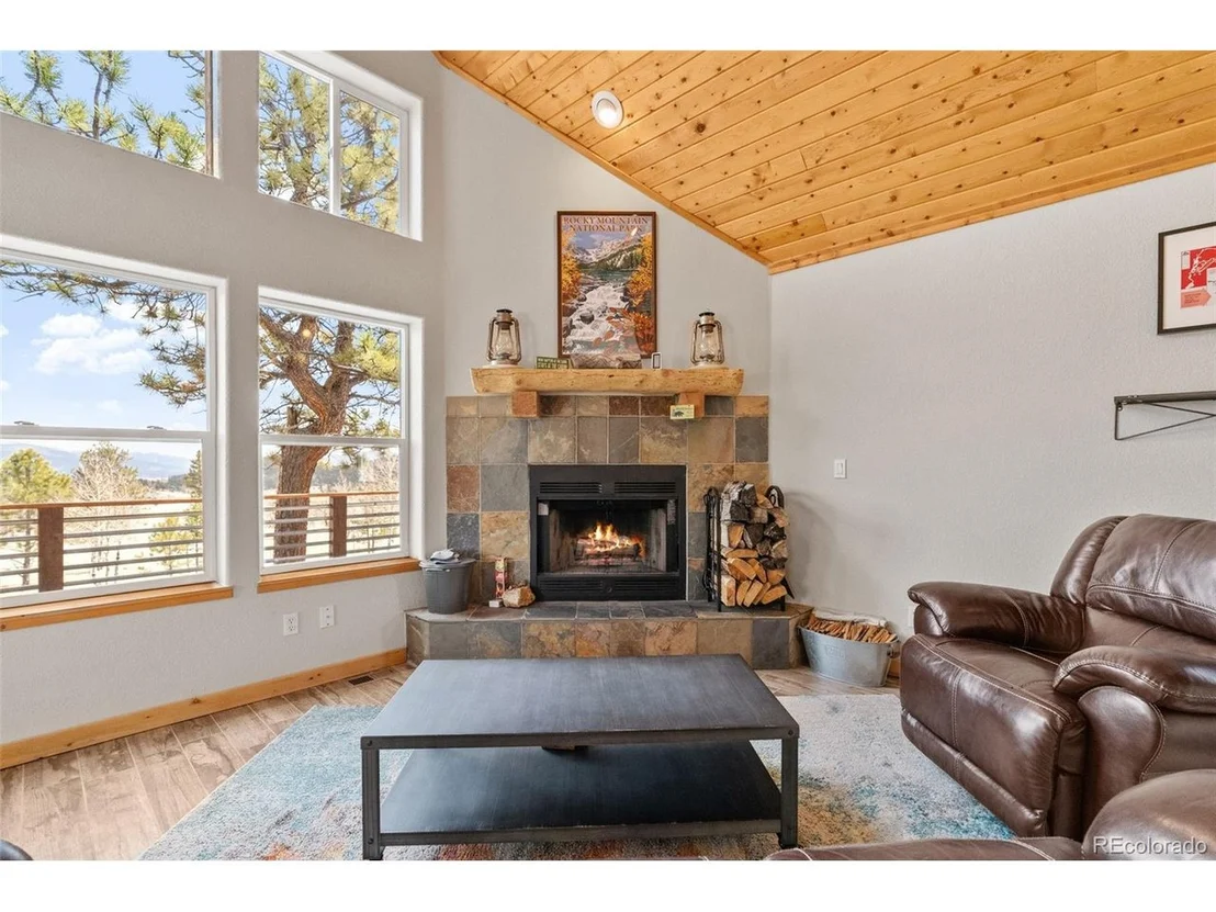 Photo of 146 Pueblo Dr
