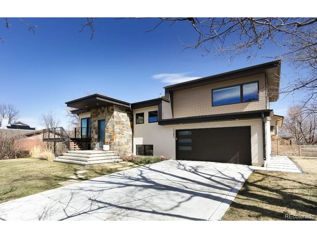 Photo of 1380 Knox Dr