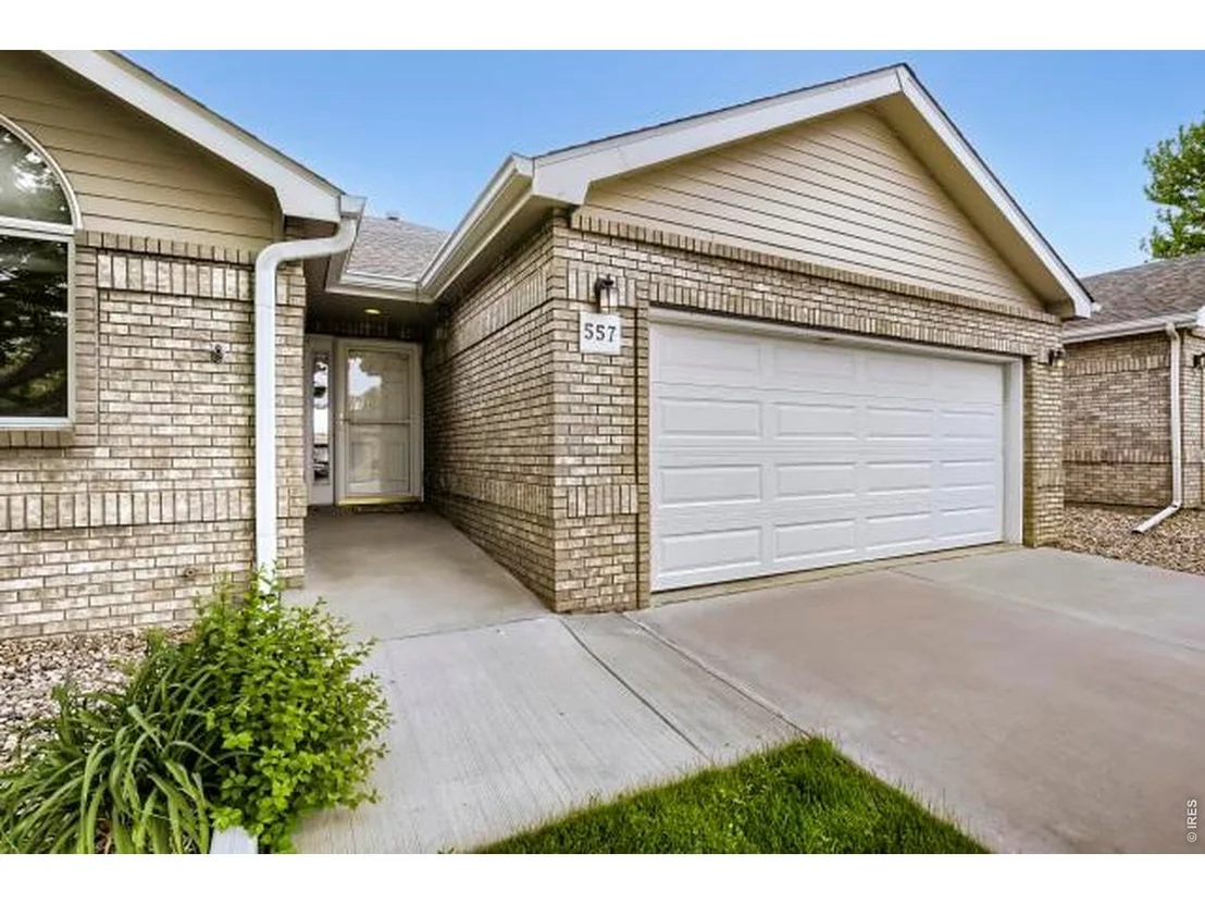 Photo of 557 Trailwood Cir