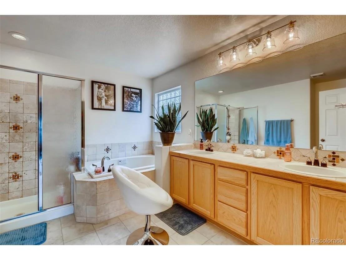 Photo of Unit 2 at 20000 Mitchell Pl