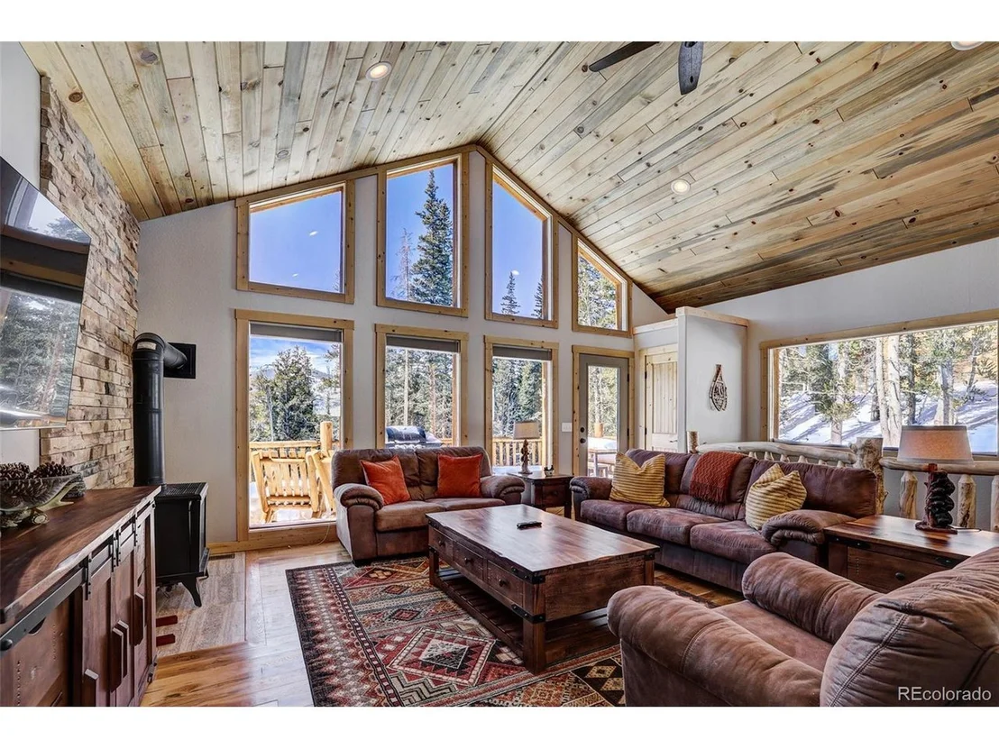 Photo of 207 Pine Cone Way