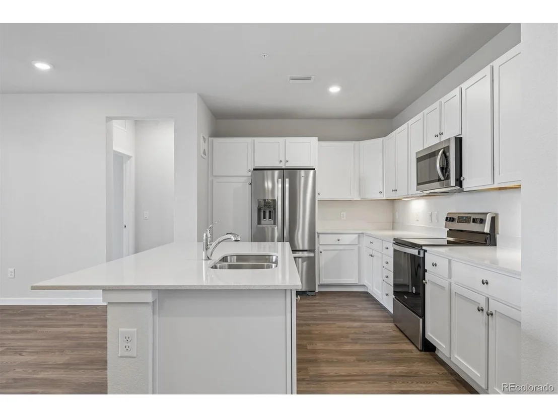 Photo of Unit 2203 at 485 Interlocken Blvd