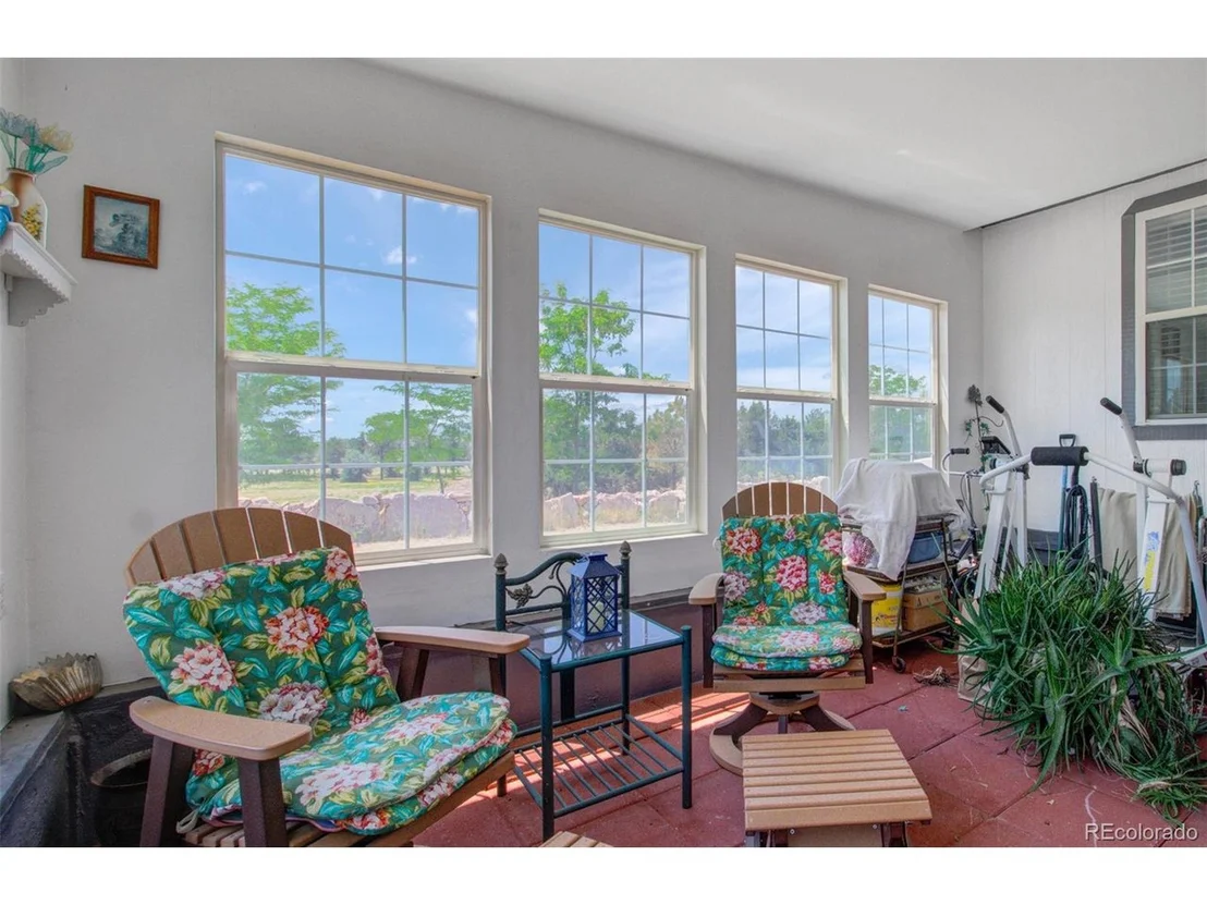 Photo of 12825 Garrett Rd