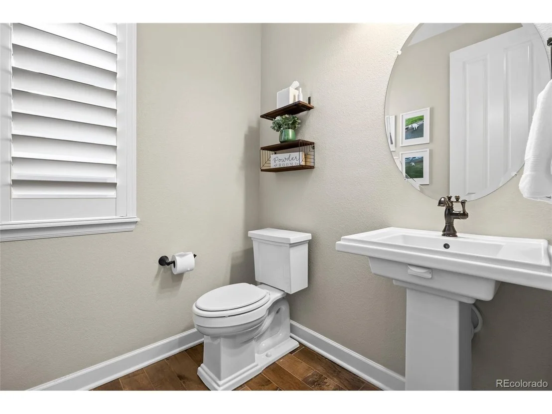 Photo of 7658 Oasis Dr