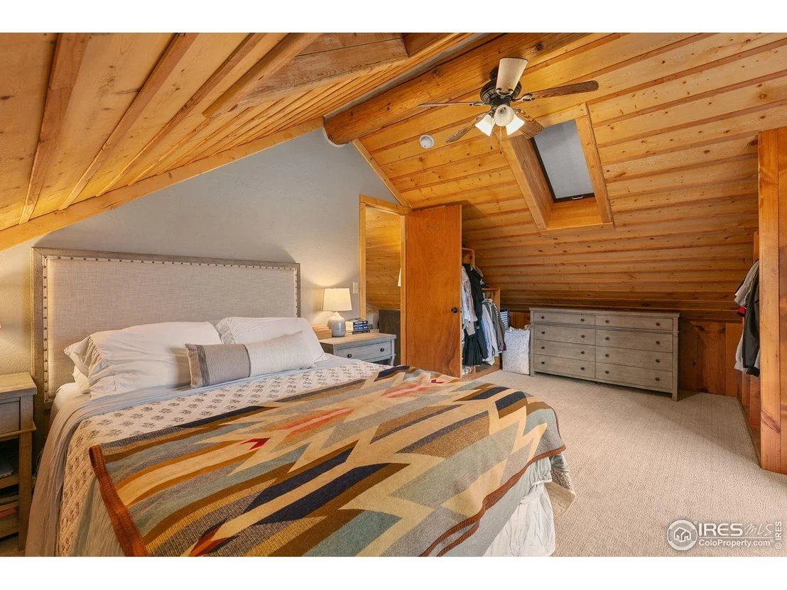 Photo of 344 Snowmass Dr