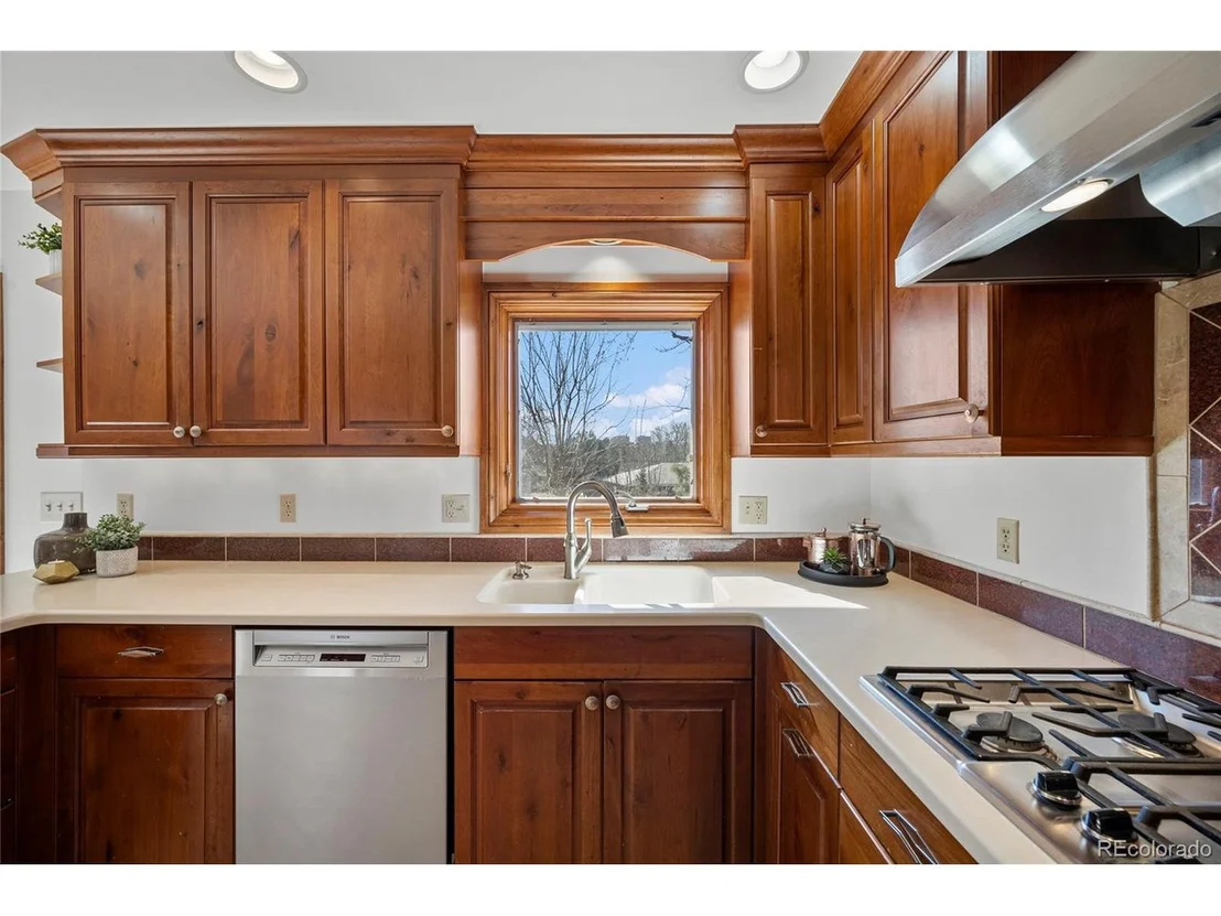 Photo of 7864 Hampden Cir E