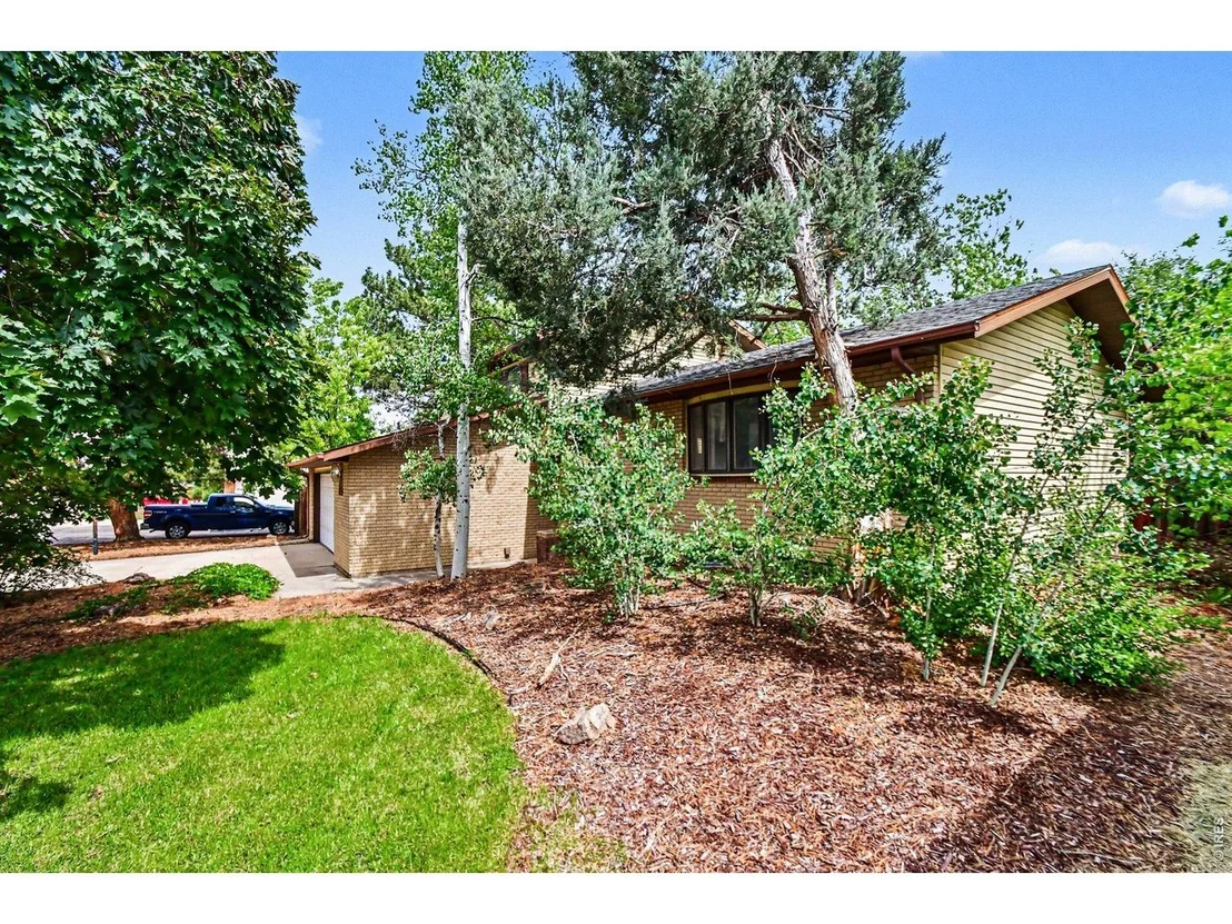 Photo of 502 46th Ave