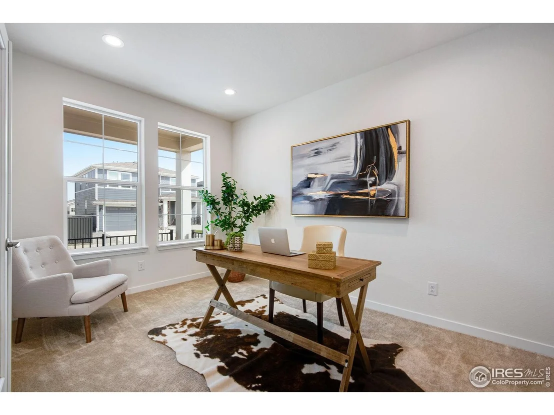 Photo of 153 Mohawk Cir