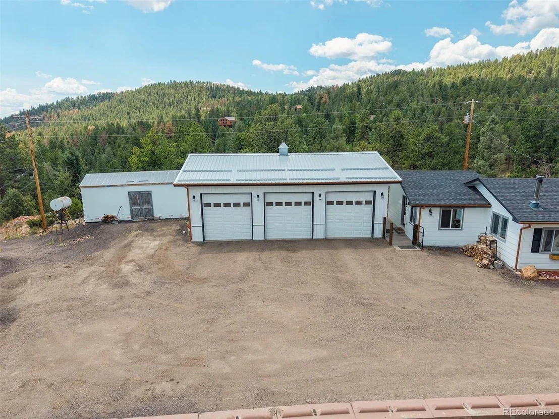 Photo of 33758 Harmon Rd