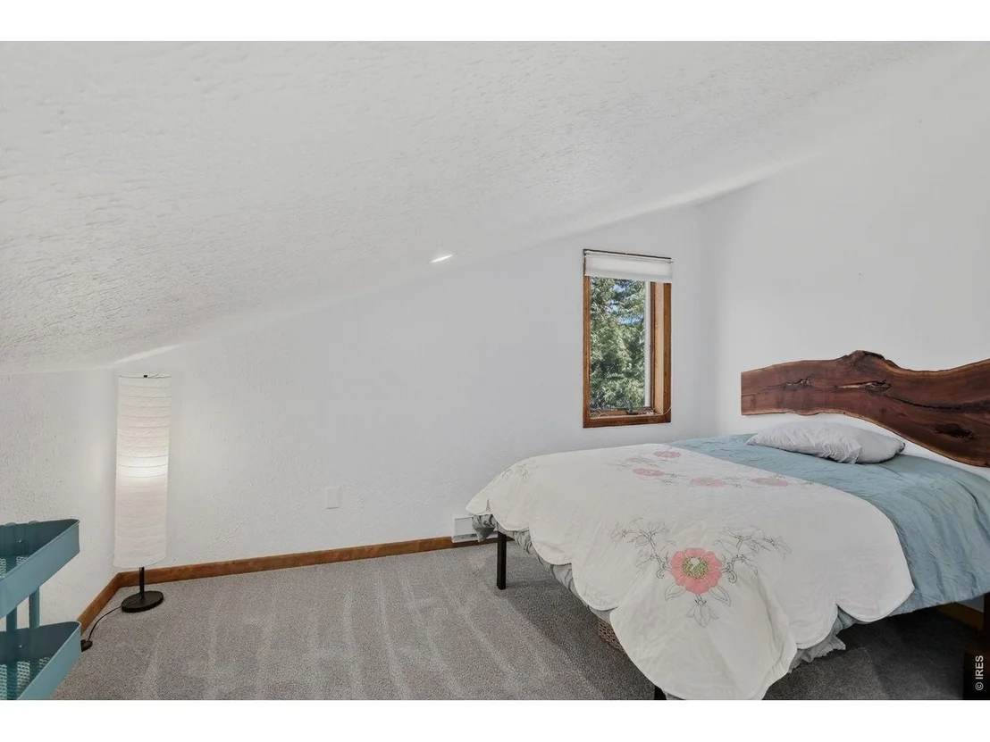 Photo of 760 Hickory Dr