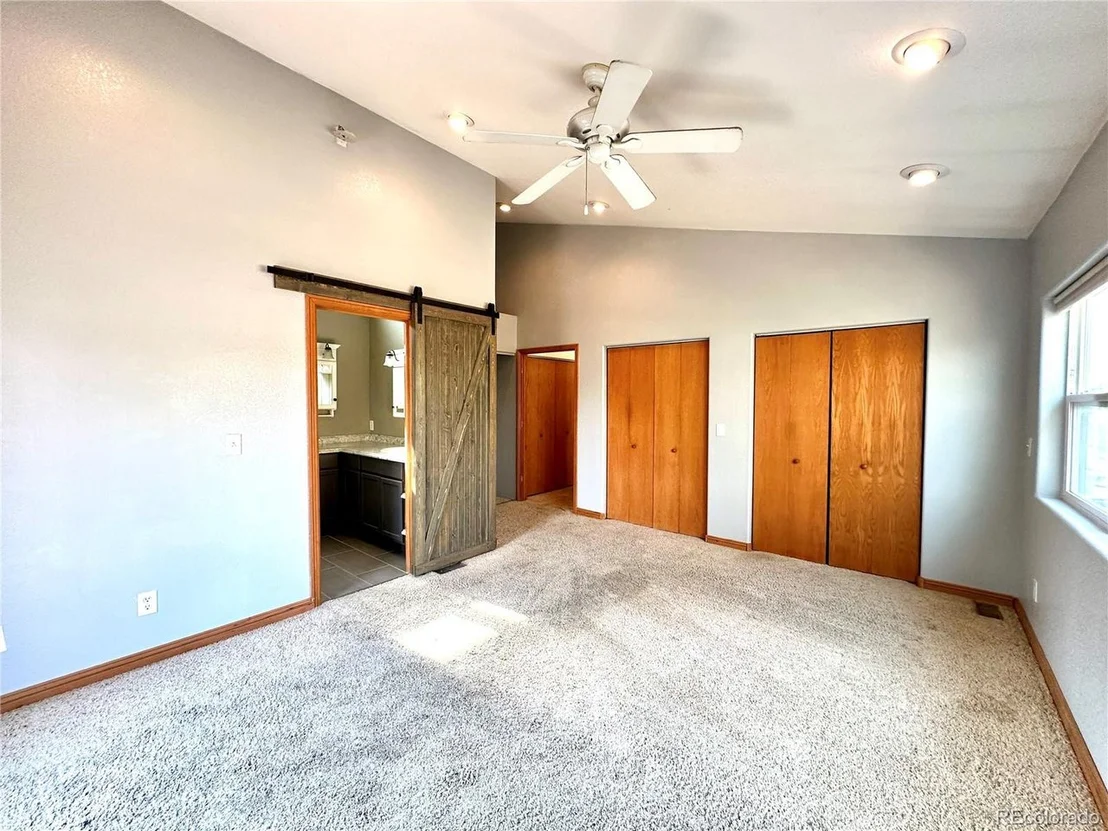 Photo of 3400 Collins Ave