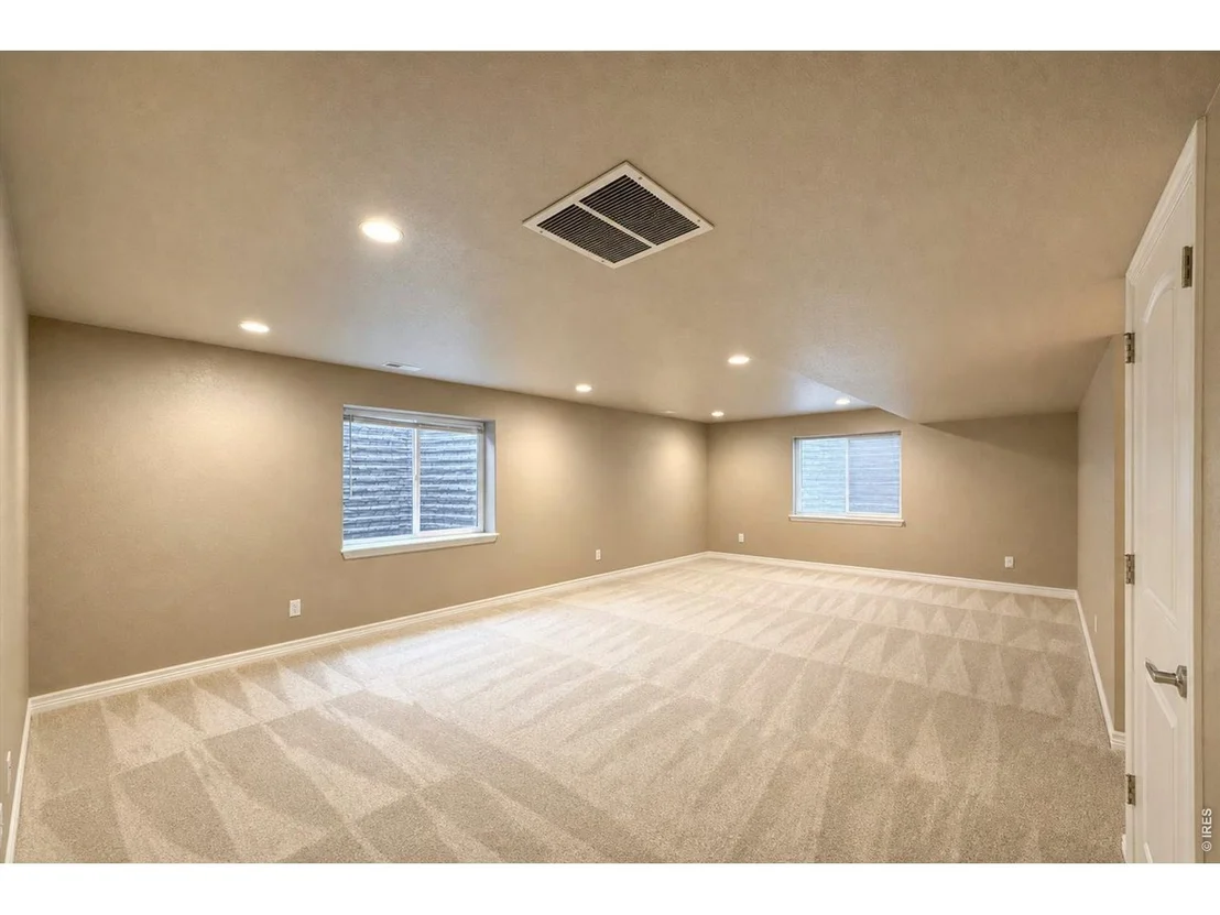 Photo of 437 Ellie Way