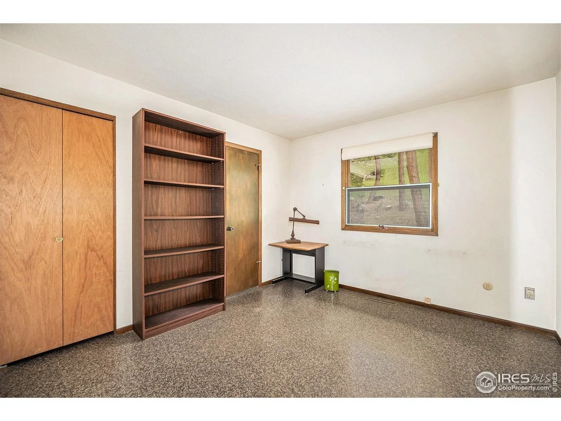 Photo of 335 Wild Horse Cir