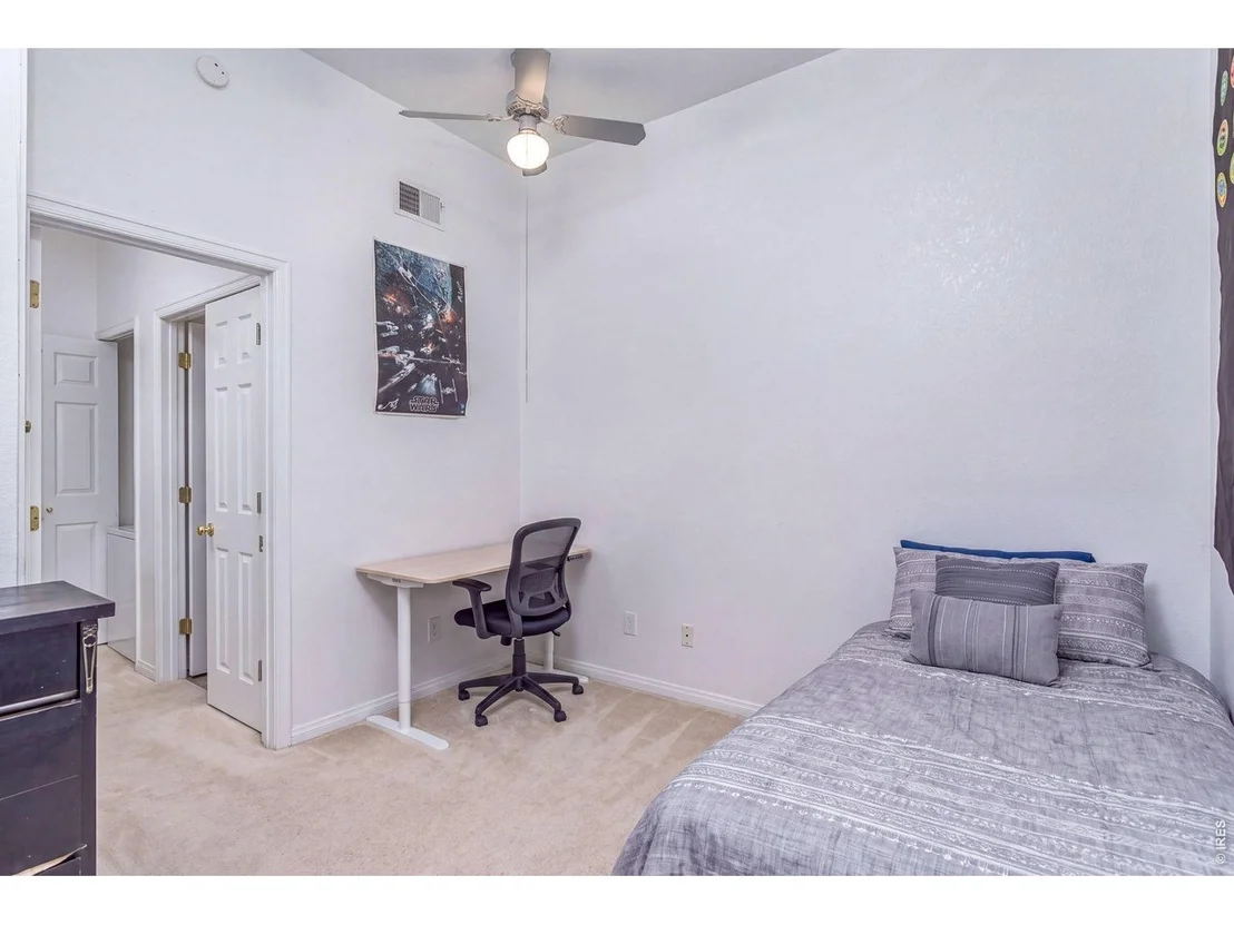 Photo of Unit 205 at 935 Broadway