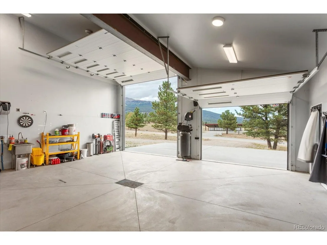 Photo of 30935 Main Range Dr