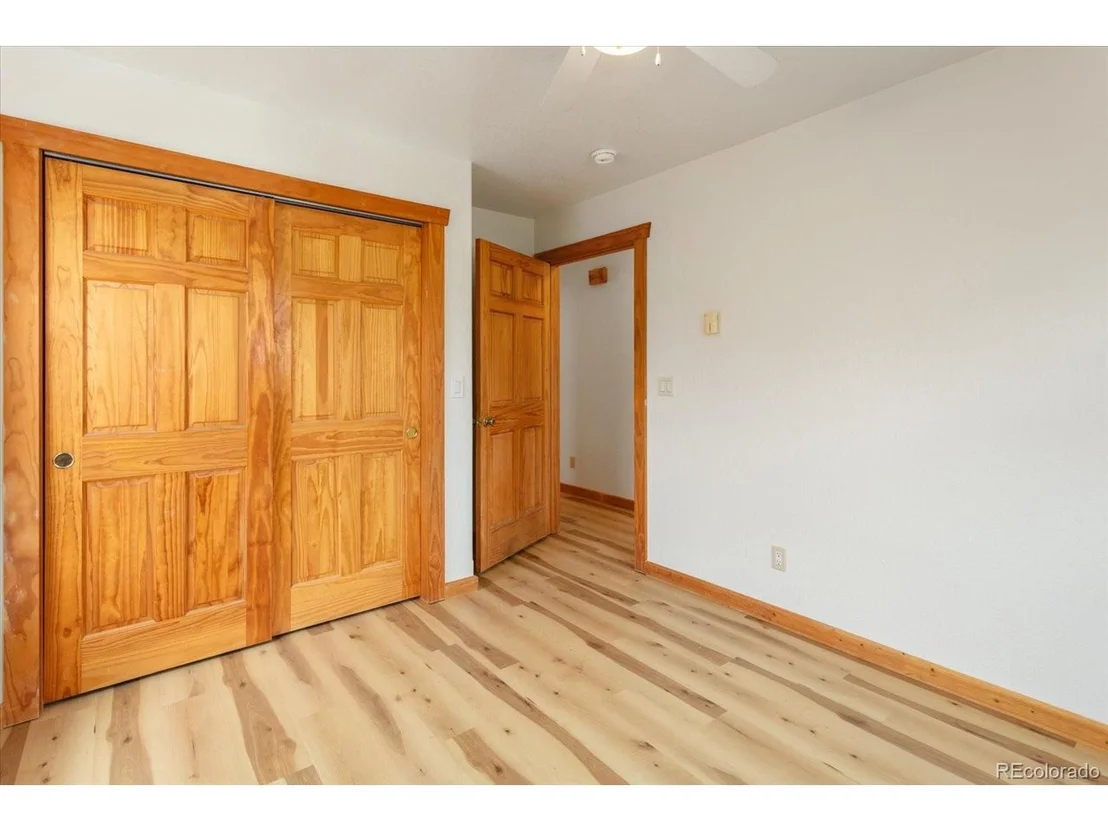 Photo of 734 W 2nd St