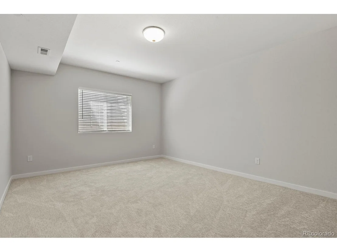 Photo of 106 Cayauga Way