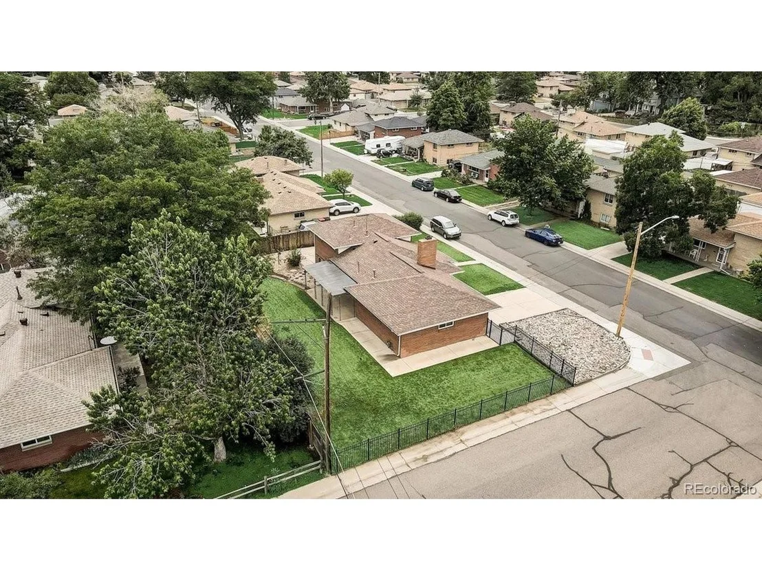 Photo of 6735 W 54th Pl