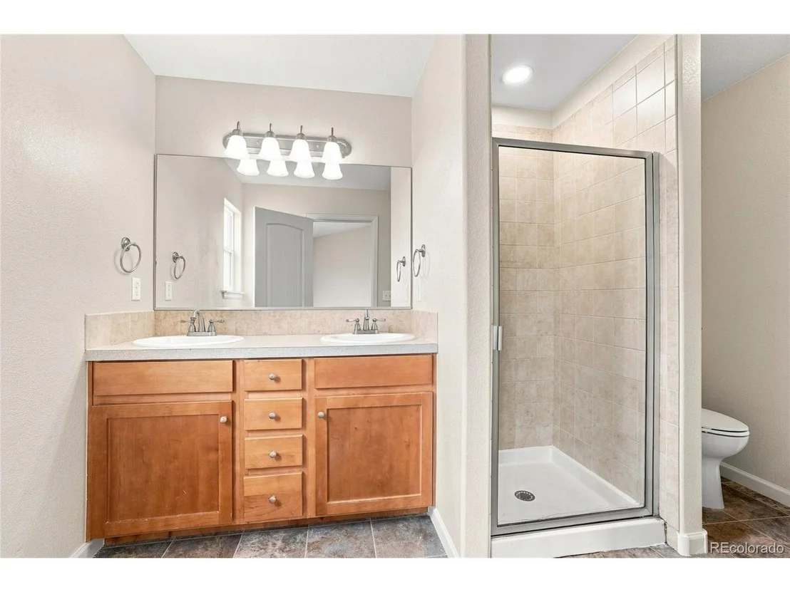 Photo of 2436 Heather Ln