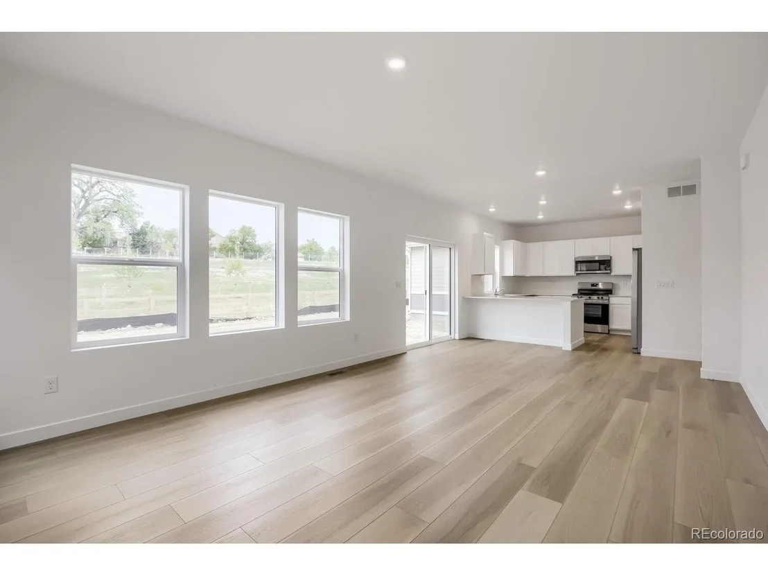 Photo of 1710 Drumming Dr
