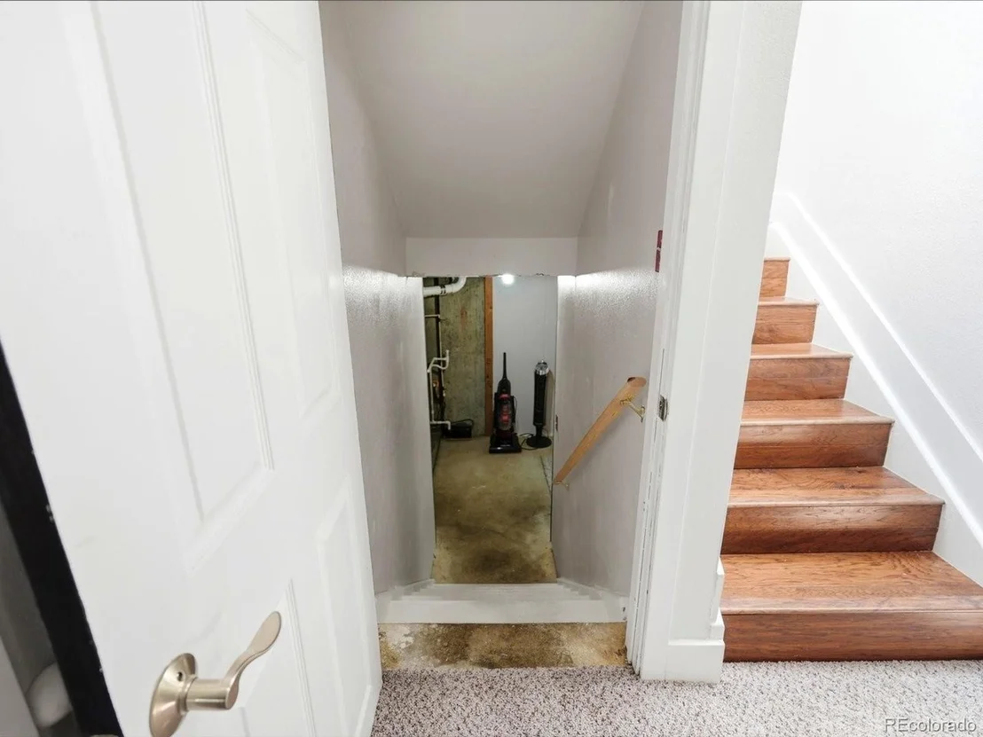 Photo of 6691 Deframe Ct