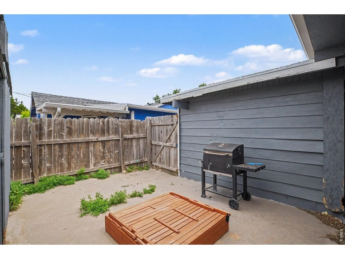 Photo of 501 Circle Dr