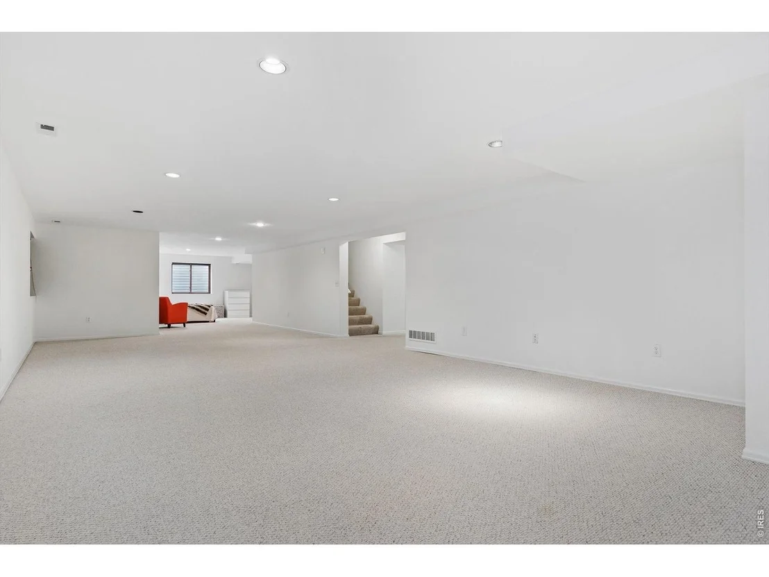 Photo of 6852 Peppertree Dr