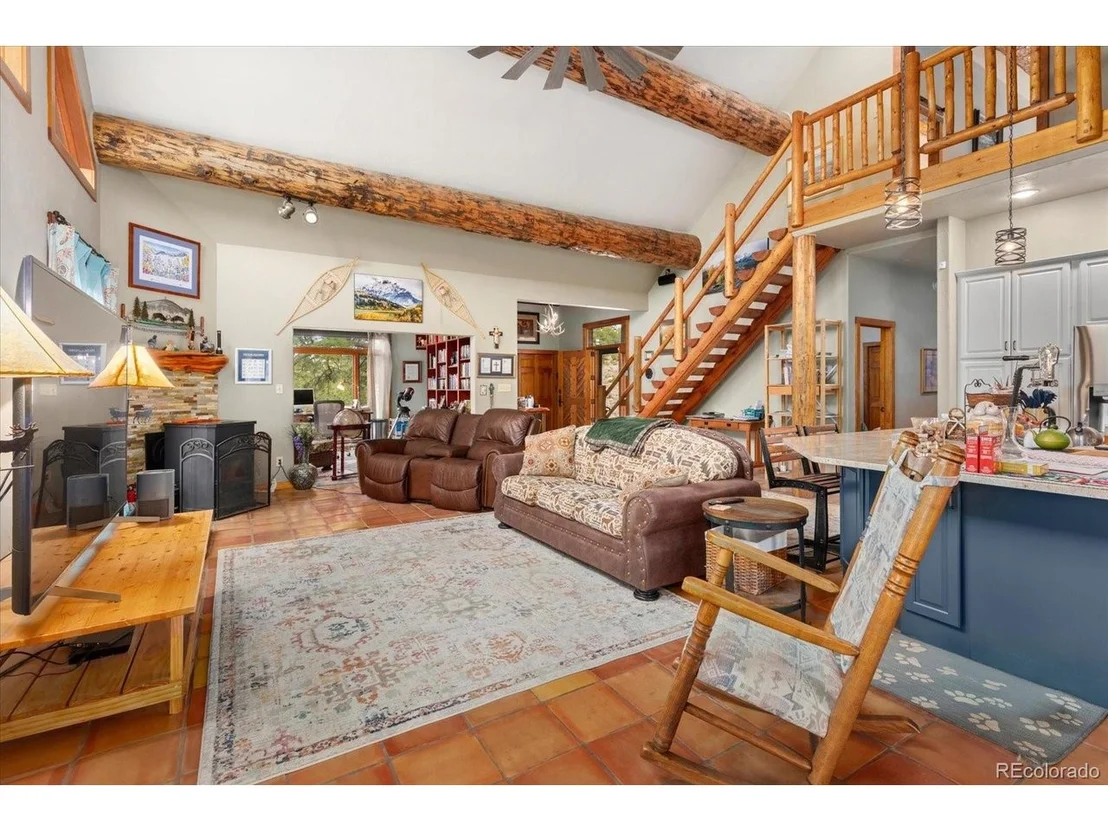 Photo of 40 Bear Ridge Rd