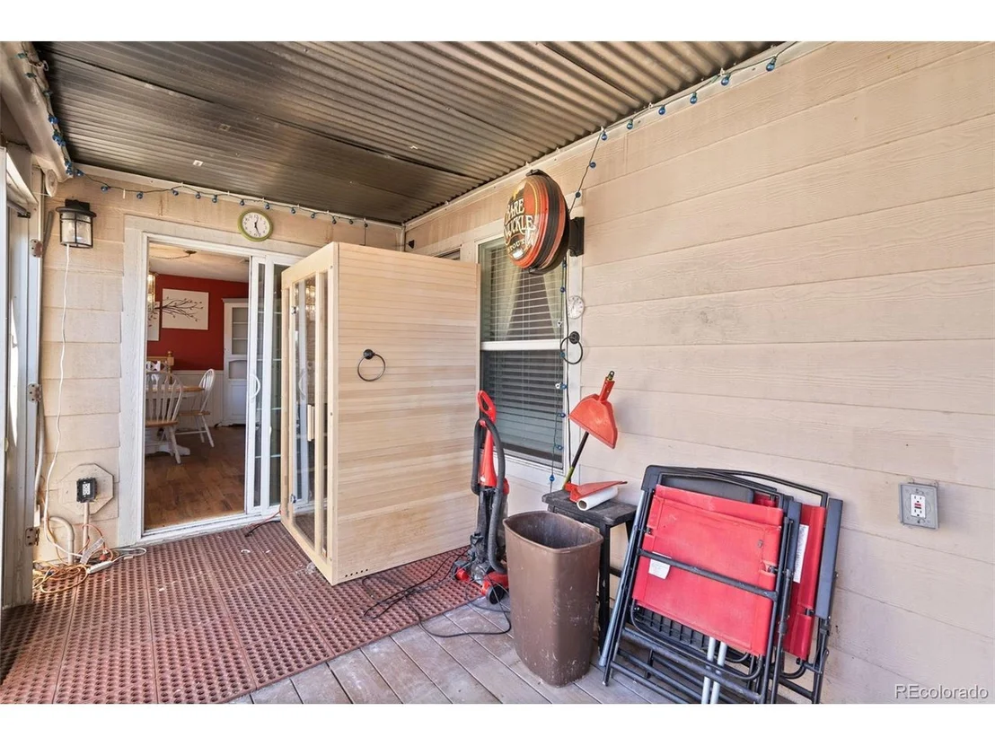Photo of 7661 Logan St