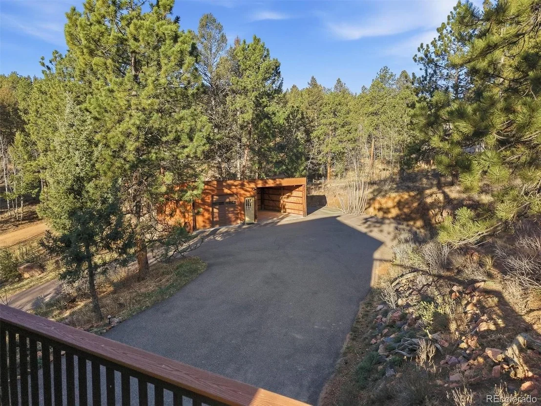 Photo of 33799 Warren Rd