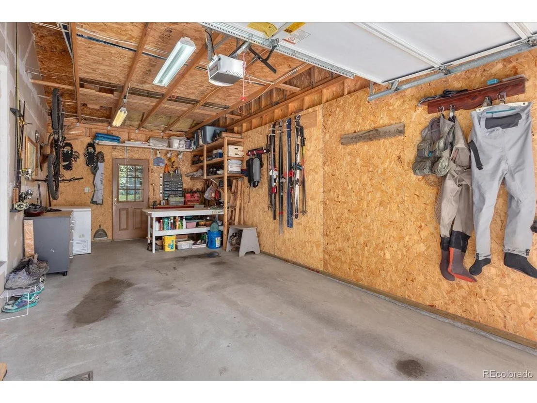 Photo of 1326 Angelview Cir
