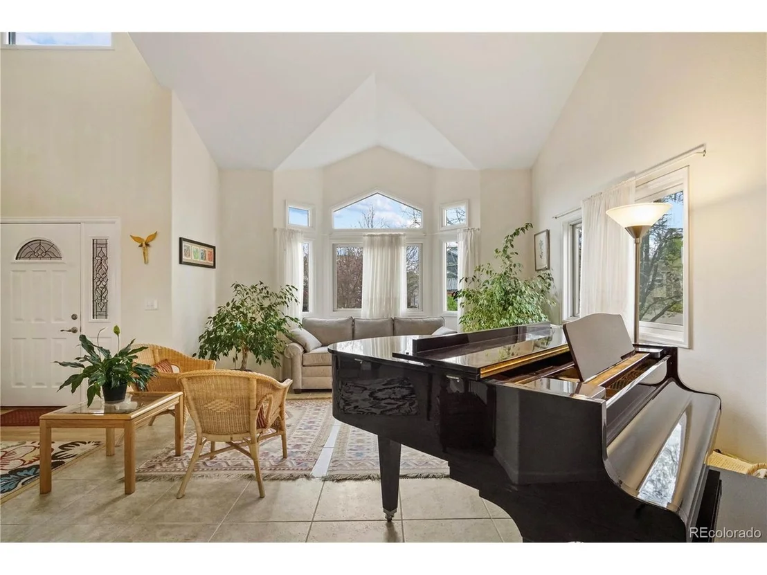 Photo of 2303 Vineyard Pl