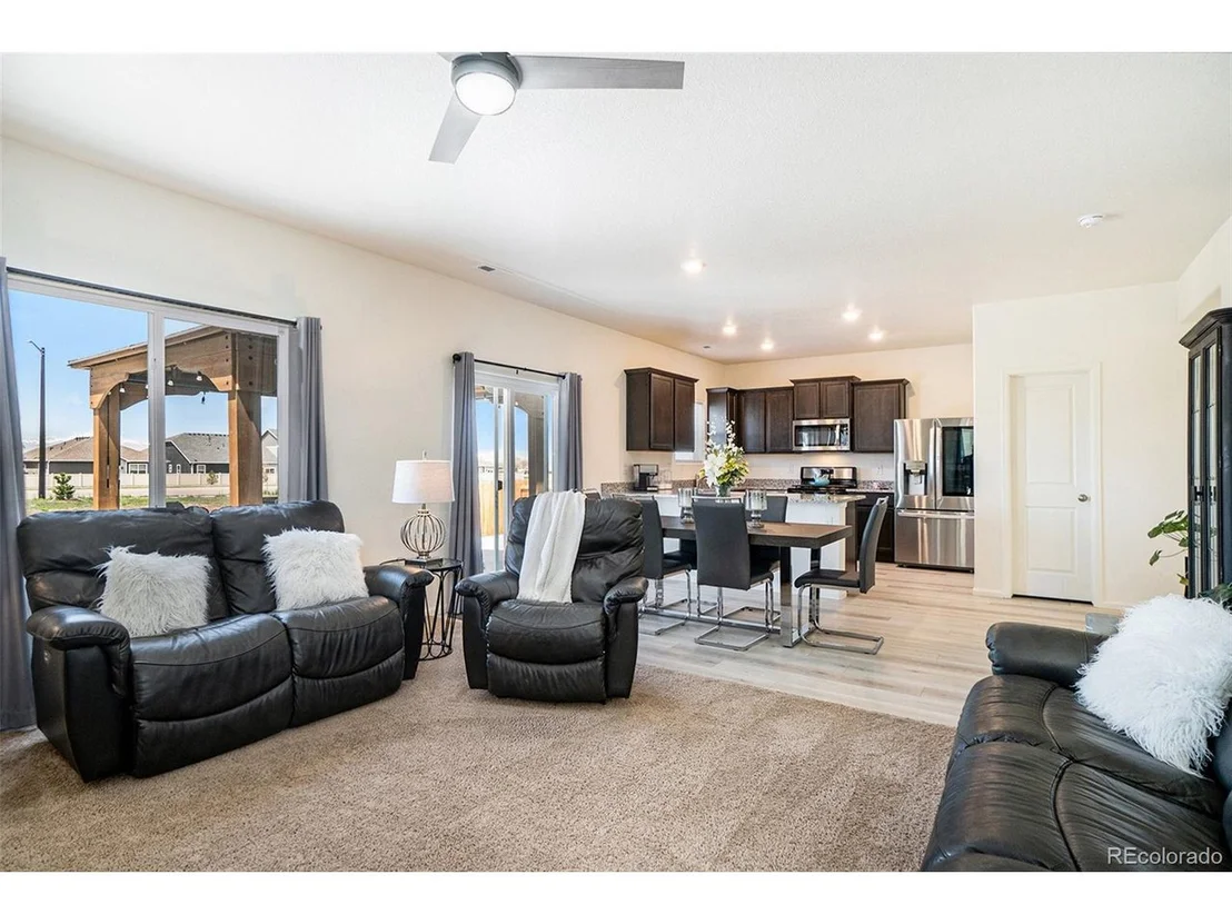 Photo of 7227 Aspen Brook Ave