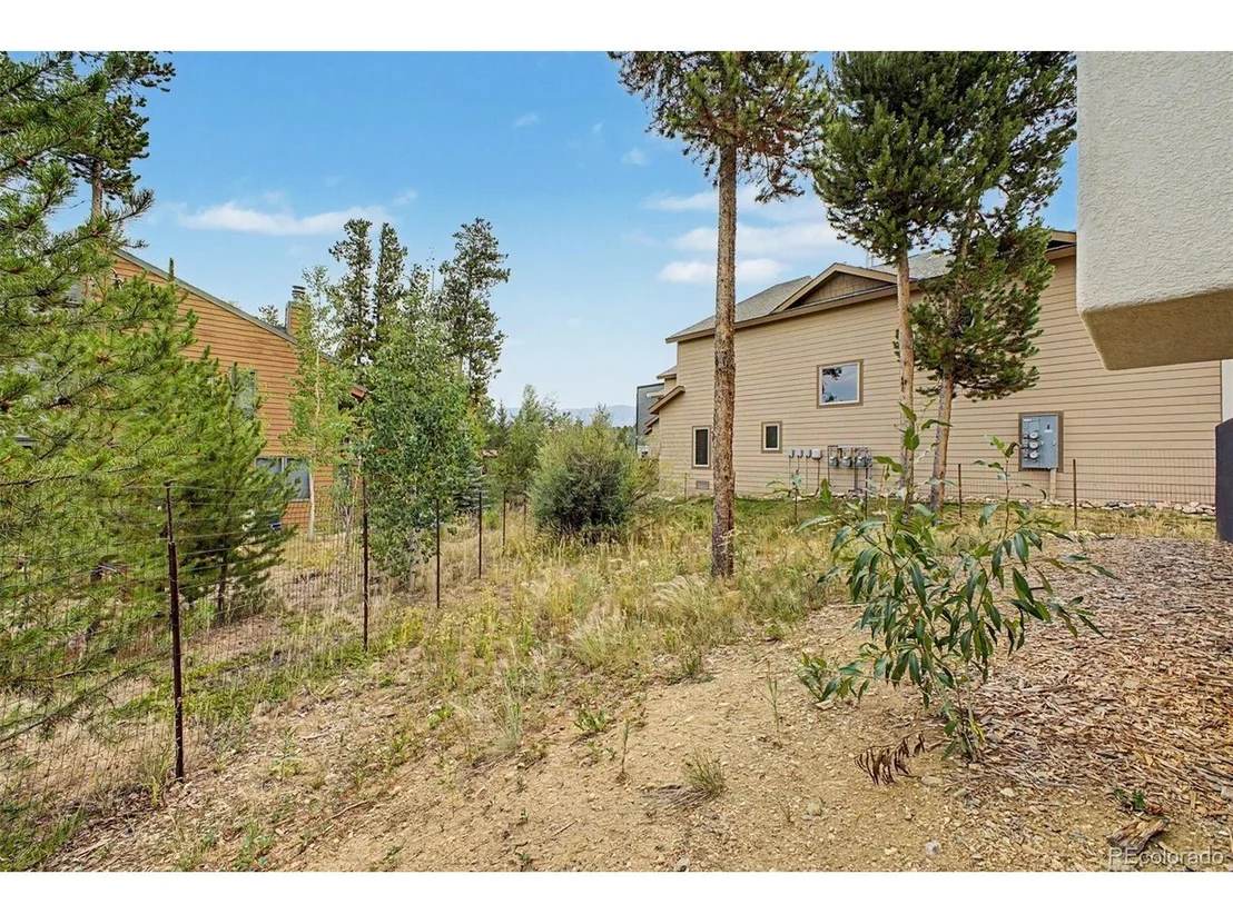 Photo of 821 Ferret Ln