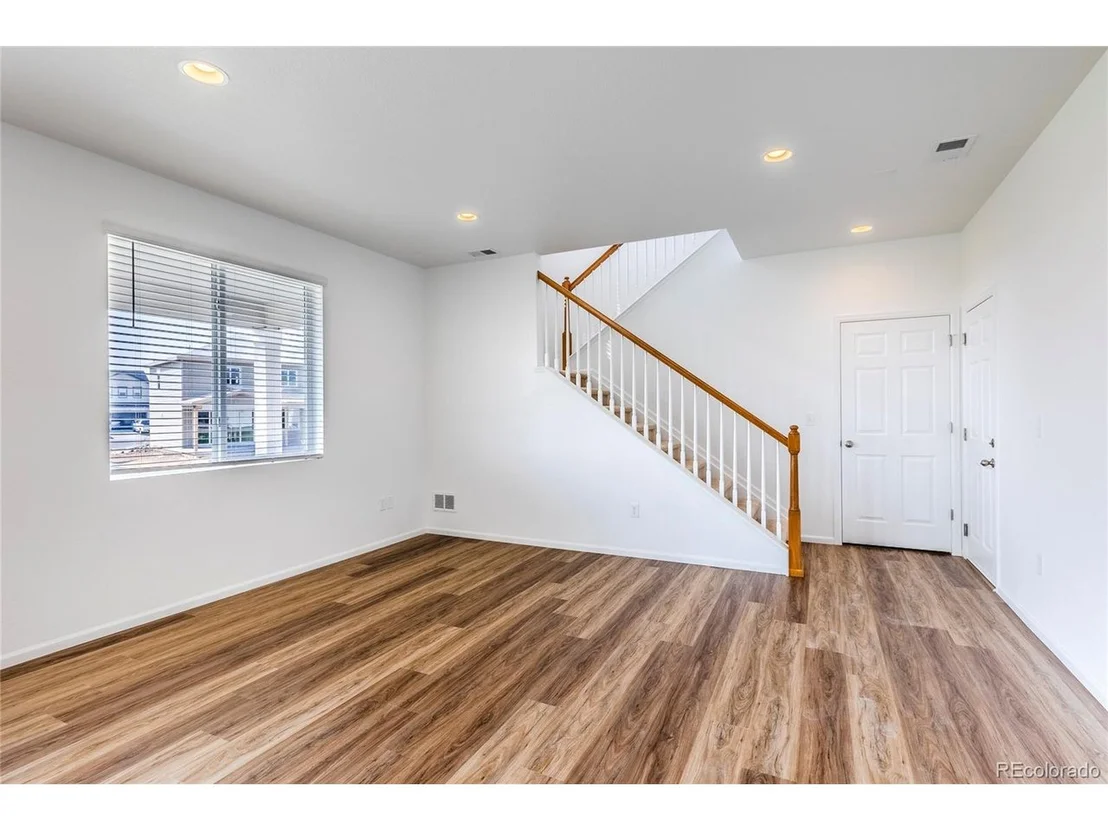 Photo of 965 N Undergrove Way