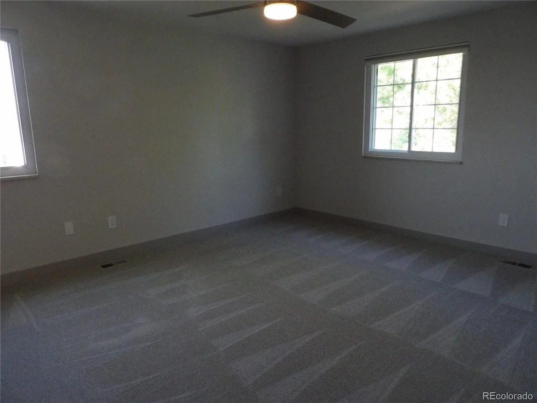 Photo of 11342 Glencoe Cir