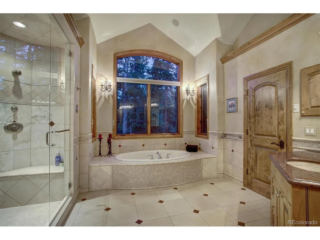 Photo of 140 Goldenrod Cir