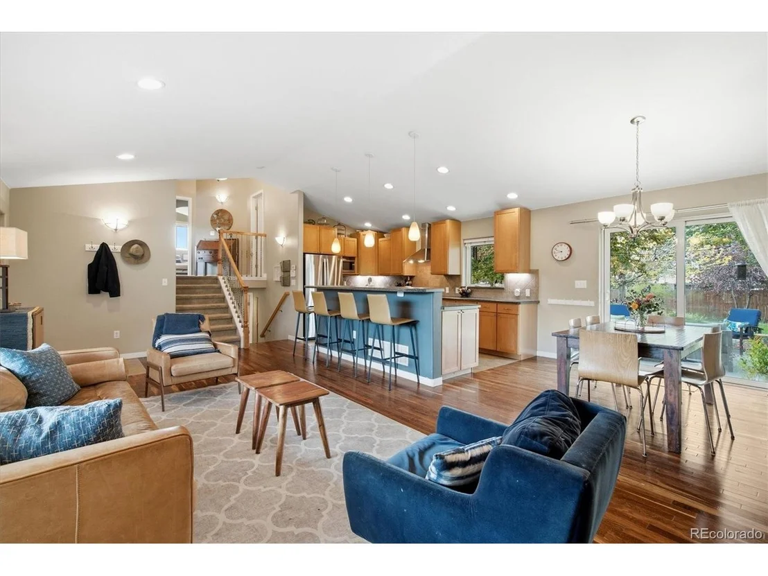 Photo of 7861 Robin Ln