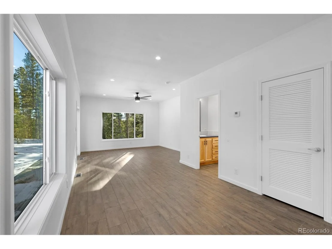 Photo of 162 Brooklyn Cir