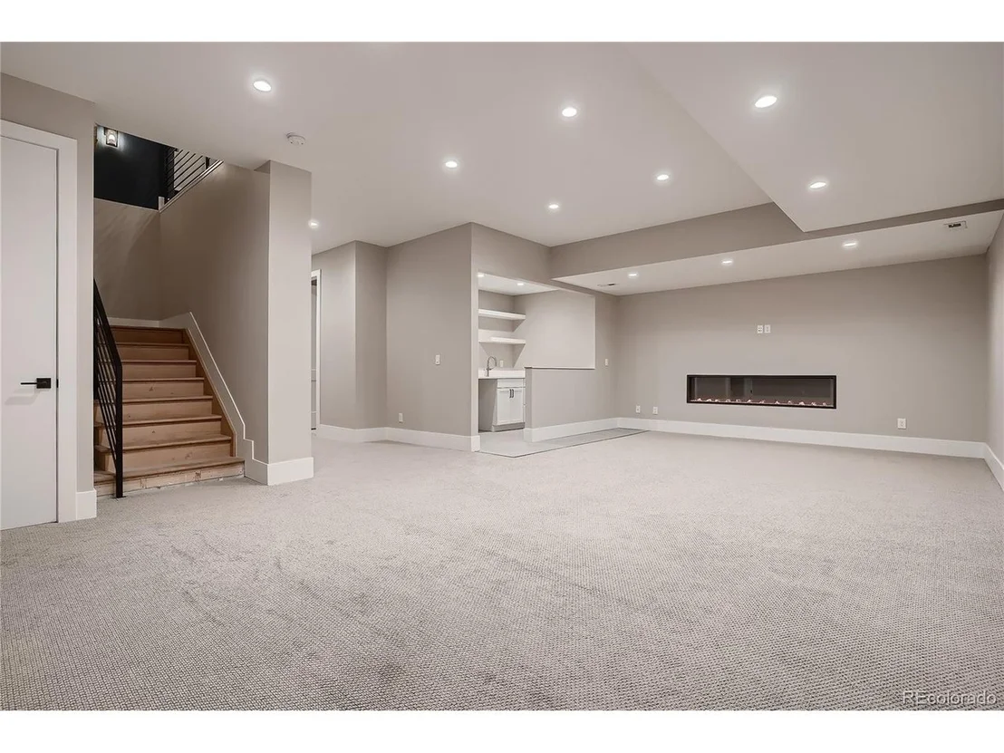 Photo of 364 Grape St
