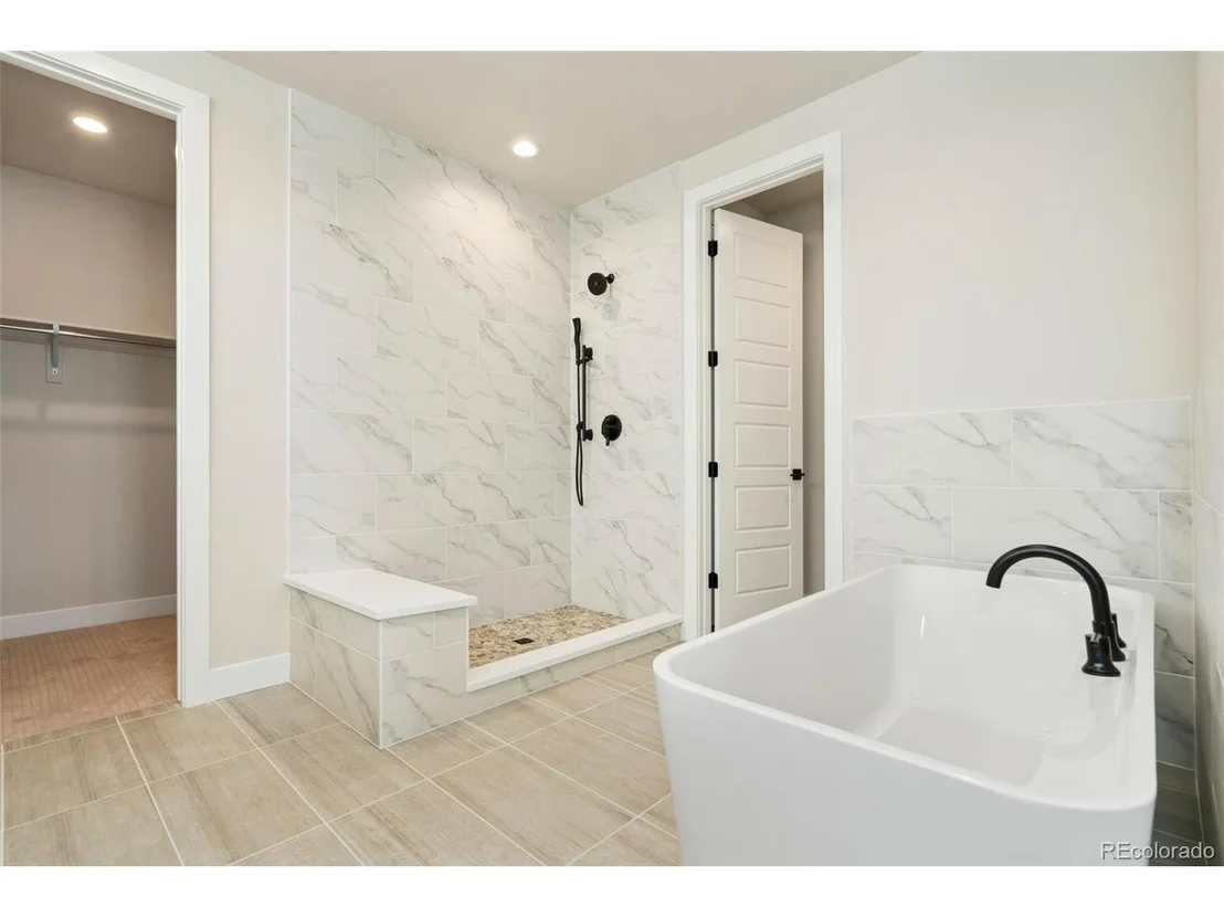 Photo of 1725 Lucent Ct