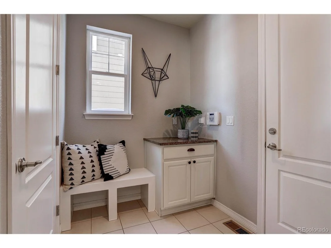 Photo of 6022 Eldora St