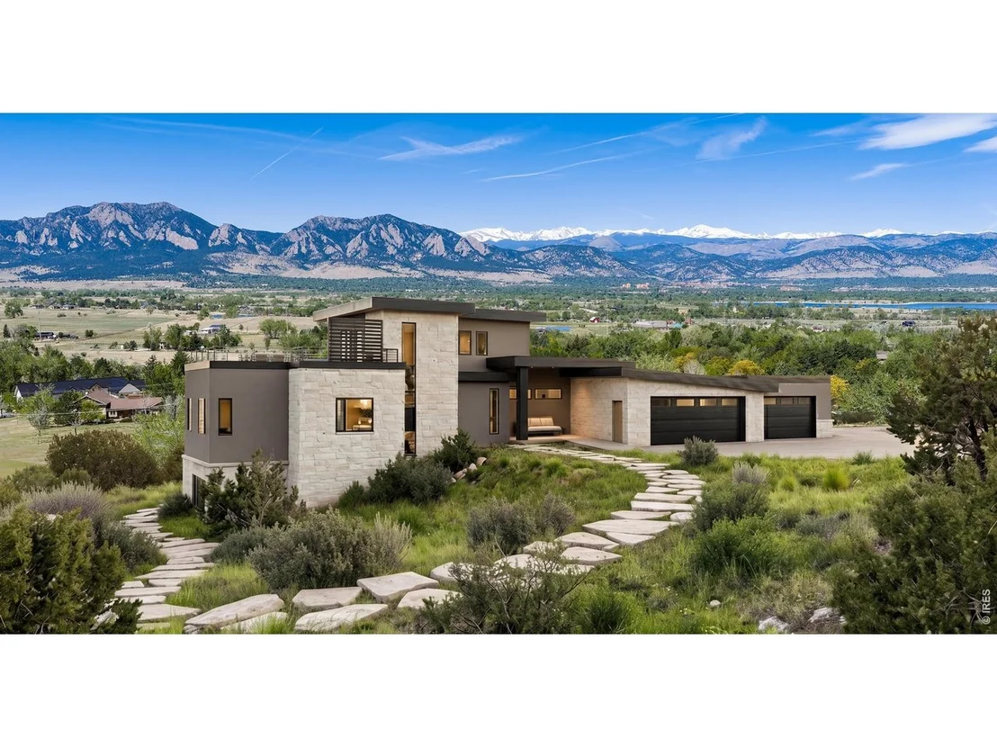 Photo of 7855 Spring Dr